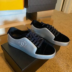 Designer barely worn sneakers